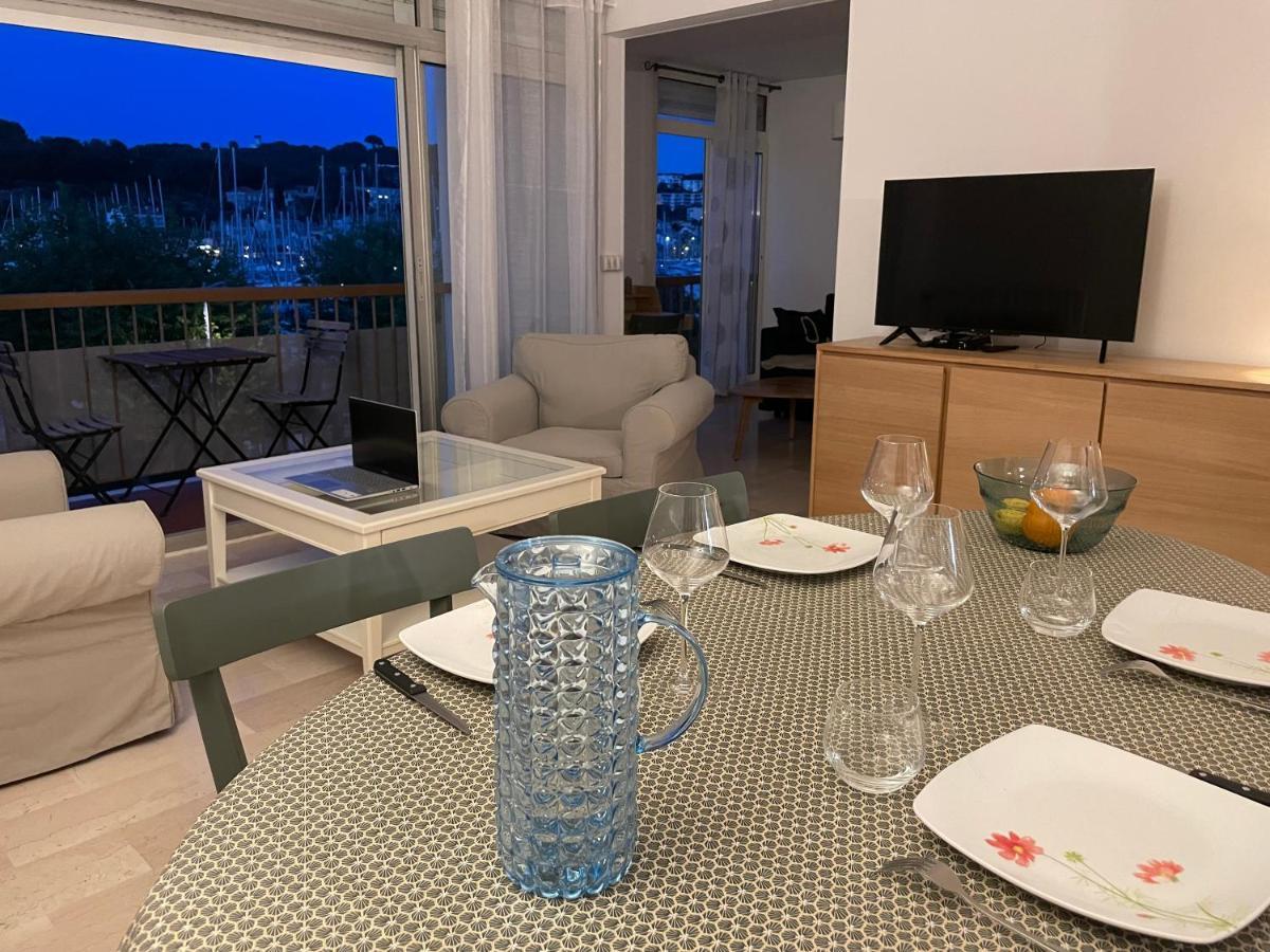 Appartement Les Pieds Dans L'Eau Saint-Mandrier-sur-Mer Dış mekan fotoğraf