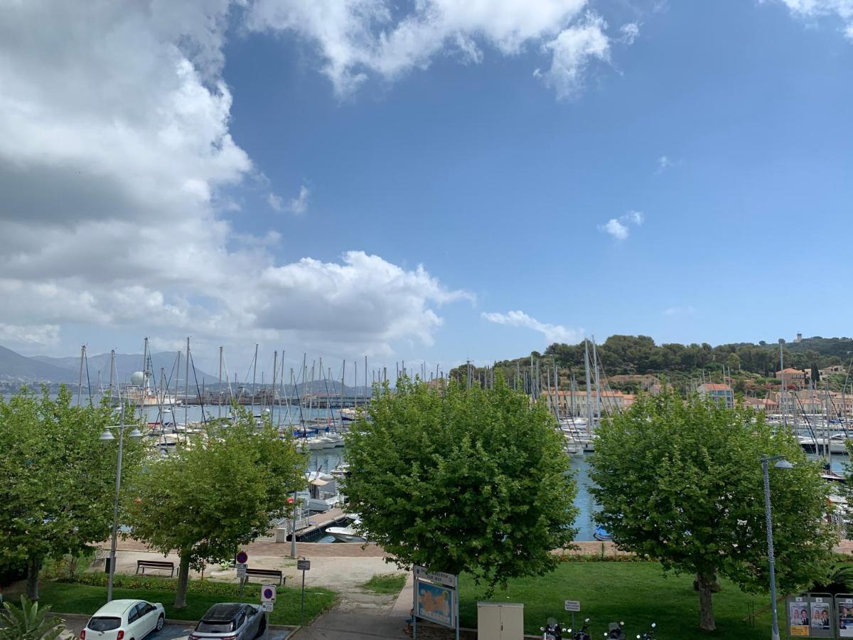 Appartement Les Pieds Dans L'Eau Saint-Mandrier-sur-Mer Dış mekan fotoğraf